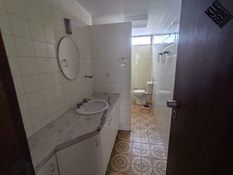 Apartamento à venda com 5 quartos, 250m² - Foto 13