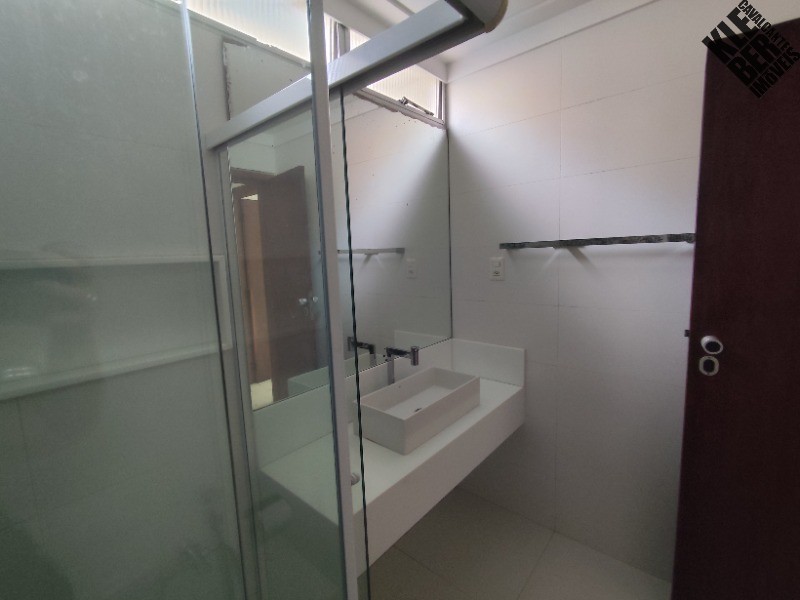 Apartamento à venda com 5 quartos, 250m² - Foto 9