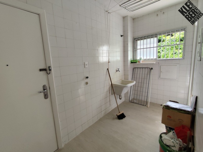 Apartamento à venda com 3 quartos, 137m² - Foto 31