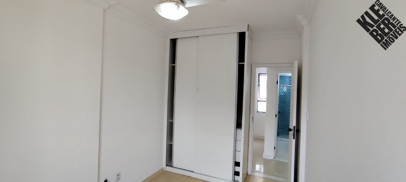 Apartamento à venda com 3 quartos, 115m² - Foto 23