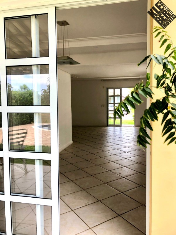 Casa de Condomínio à venda com 4 quartos, 220m² - Foto 13