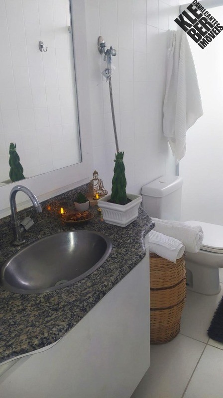 Apartamento para alugar com 2 quartos, 89m² - Foto 9