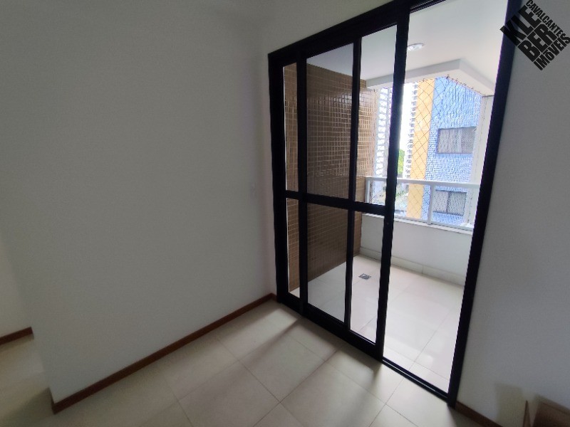 Apartamento para alugar com 3 quartos, 114m² - Foto 7