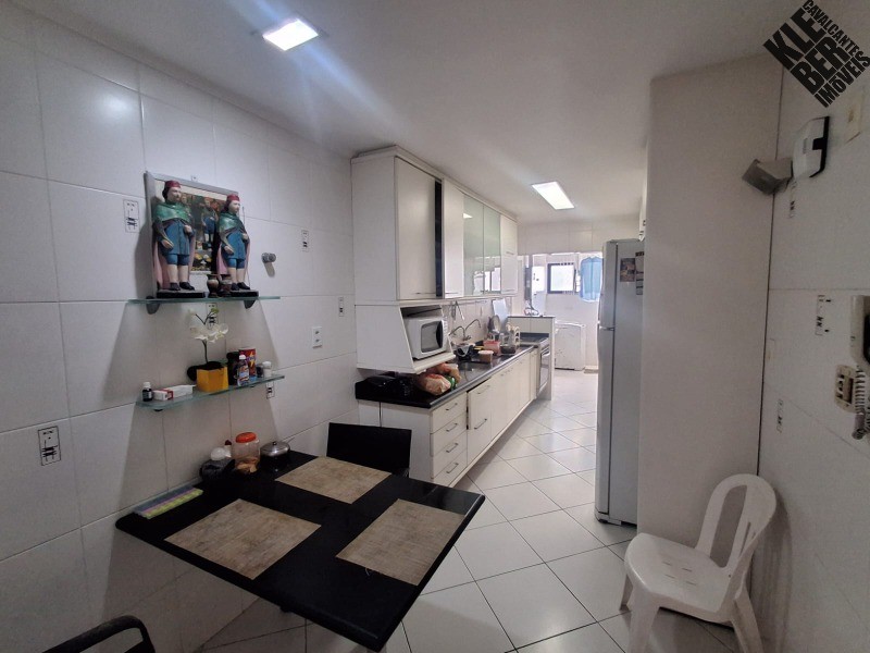 Apartamento à venda com 4 quartos, 173m² - Foto 18