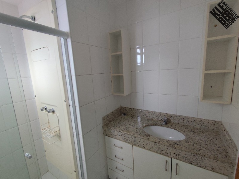 Apartamento para alugar com 3 quartos, 114m² - Foto 20