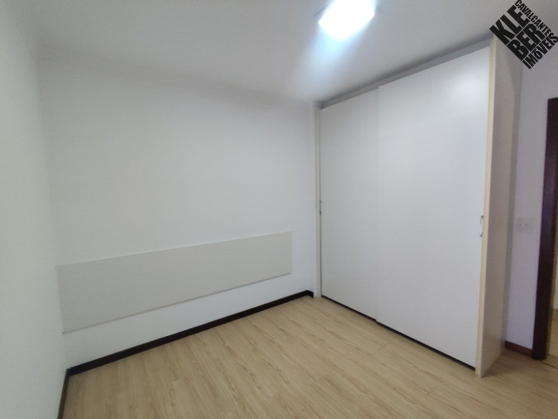 Apartamento à venda com 4 quartos, 145m² - Foto 23