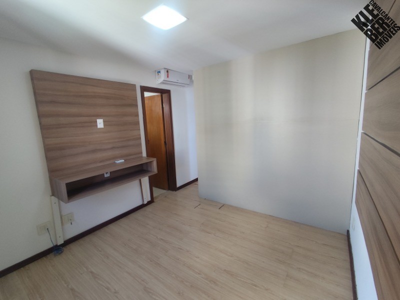 Apartamento à venda com 4 quartos, 145m² - Foto 13