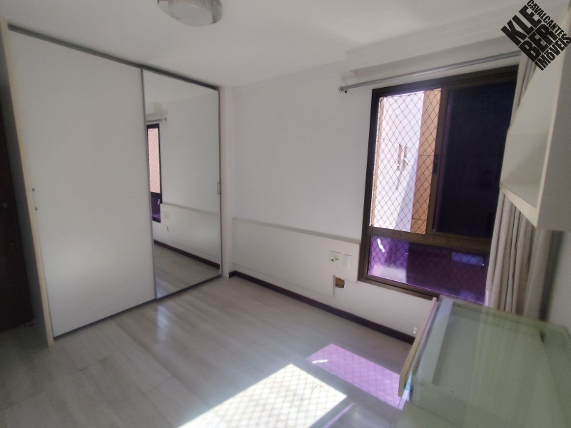 Apartamento à venda com 4 quartos, 145m² - Foto 18