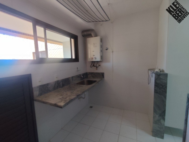 Apartamento à venda com 4 quartos, 145m² - Foto 35