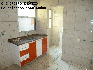 Apartamento à venda com 3 quartos, 73m² - Foto 3