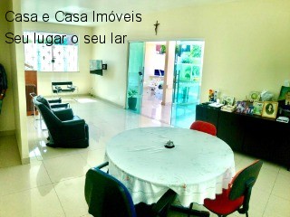 Casa de Condomínio à venda com 3 quartos, 210m² - Foto 9