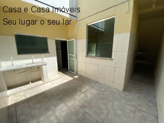 Casa à venda com 5 quartos, 200m² - Foto 6