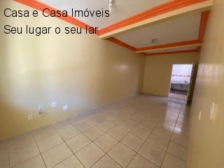 Casa à venda com 5 quartos, 200m² - Foto 9