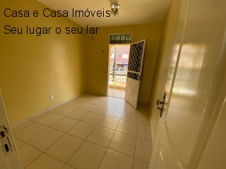 Casa à venda com 5 quartos, 200m² - Foto 12