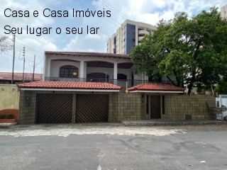 Casa à venda com 5 quartos, 480m² - Foto 1