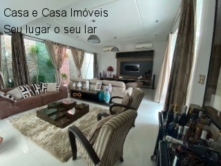 Casa à venda com 5 quartos, 726m² - Foto 2