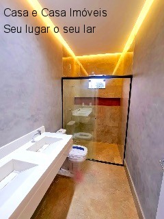 Casa à venda com 3 quartos, 20m² - Foto 3