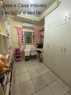 Casa à venda com 4 quartos, 300m² - Foto 14