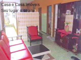 Casa à venda e aluguel com 4 quartos, 180m² - Foto 1