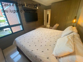 Apartamento à venda com 3 quartos, 131m² - Foto 9