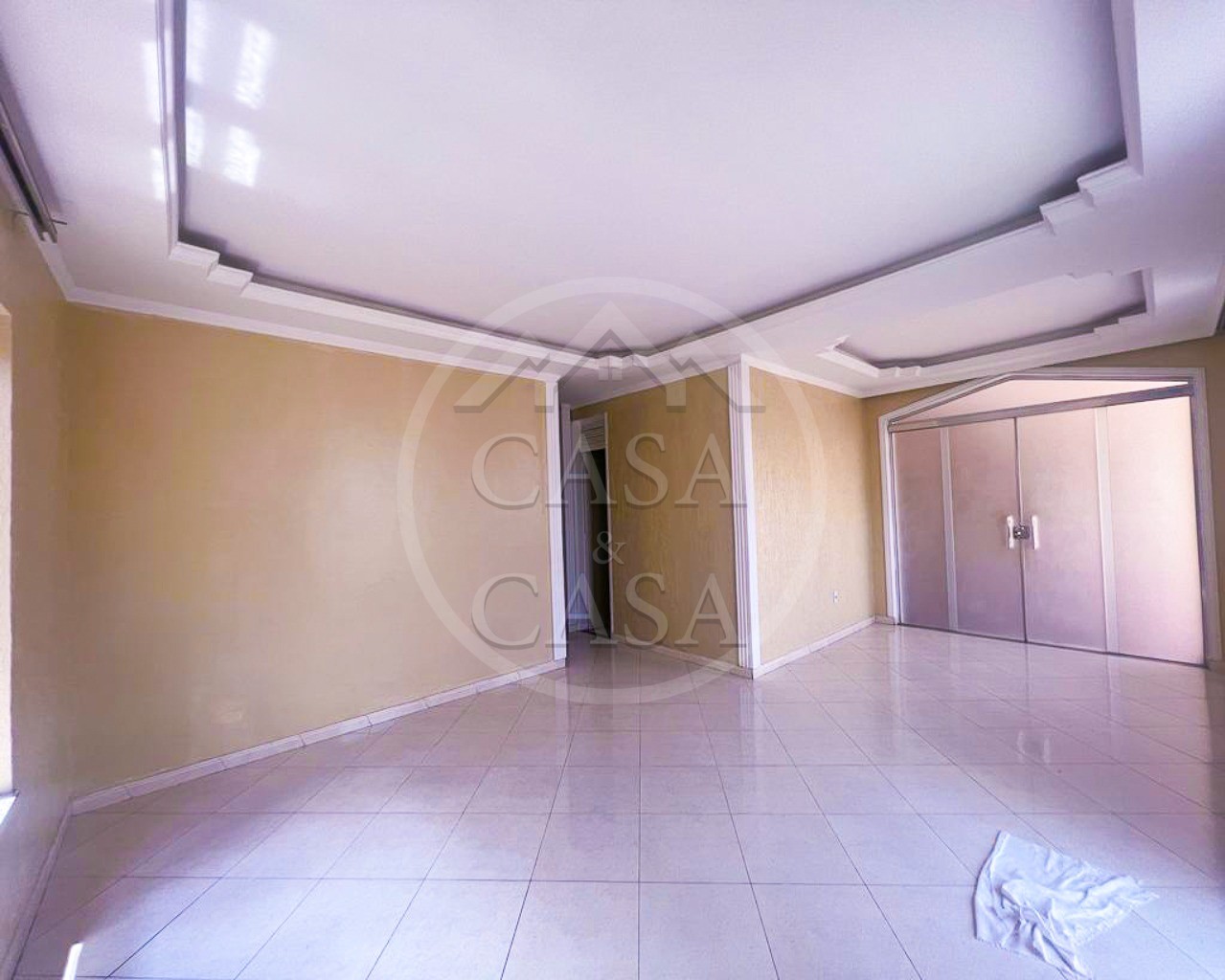 Casa à venda com 3 quartos, 360m² - Foto 17