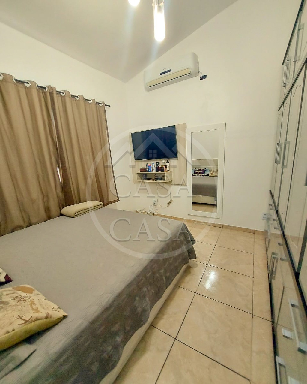 Casa de Condomínio à venda com 3 quartos, 200m² - Foto 4