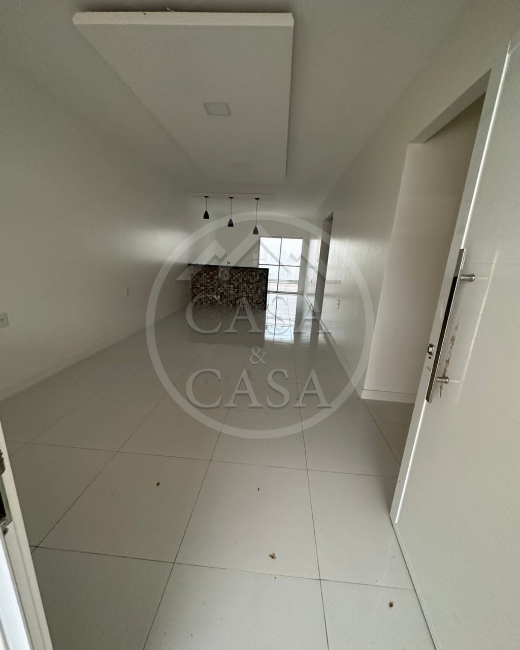 Casa à venda com 3 quartos, 120m² - Foto 7