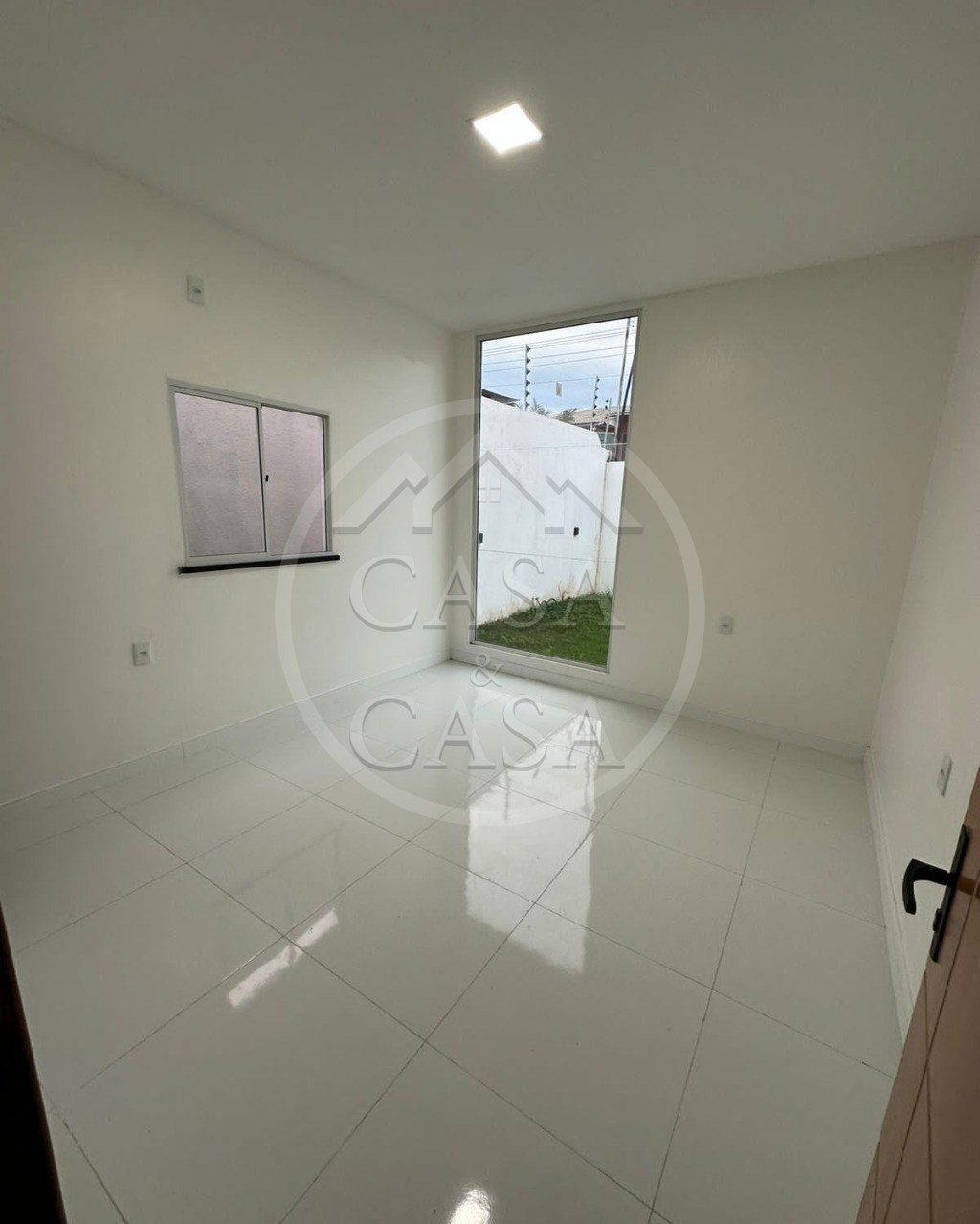 Casa à venda com 3 quartos, 120m² - Foto 4