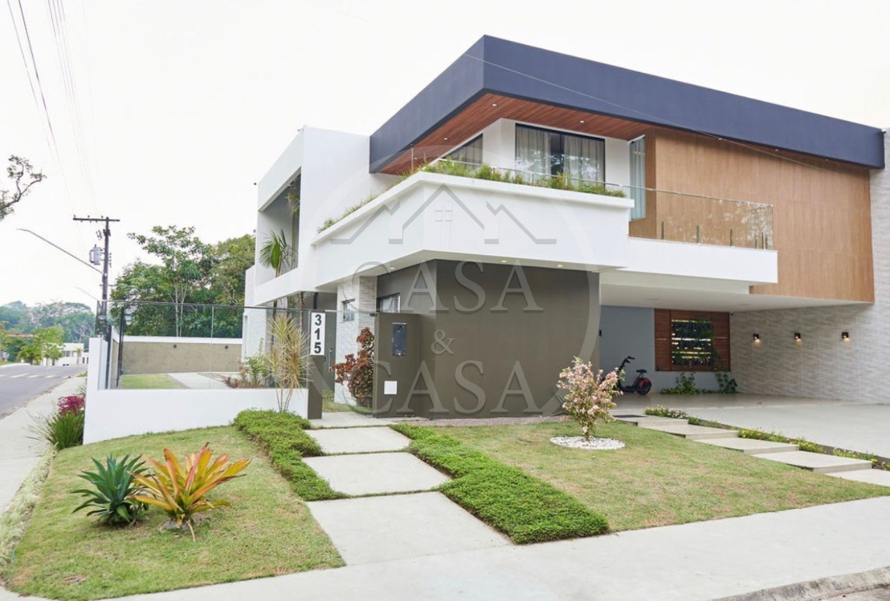 Casa de Condomínio à venda com 4 quartos, 450m² - Foto 2