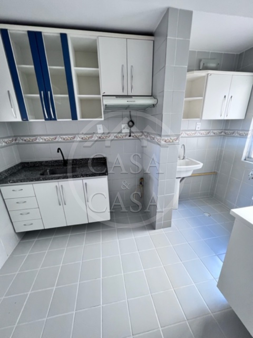 Apartamento à venda com 2 quartos, 57m² - Foto 2