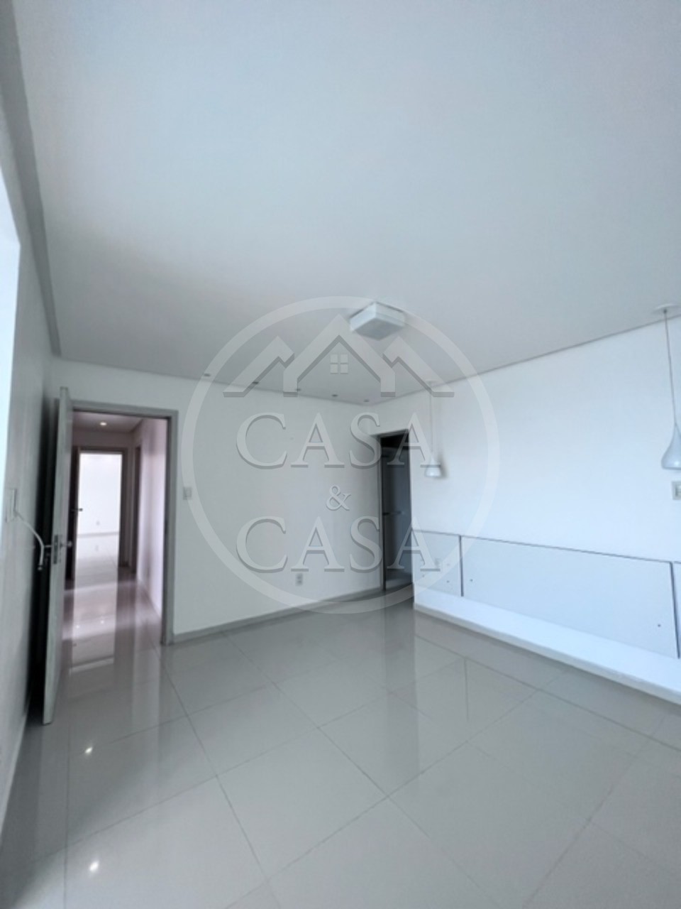 Apartamento à venda com 3 quartos, 140m² - Foto 8