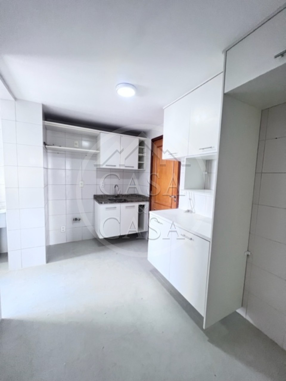 Apartamento para alugar com 3 quartos, 107m² - Foto 12