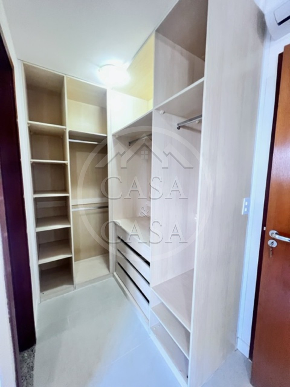 Apartamento para alugar com 3 quartos, 107m² - Foto 10