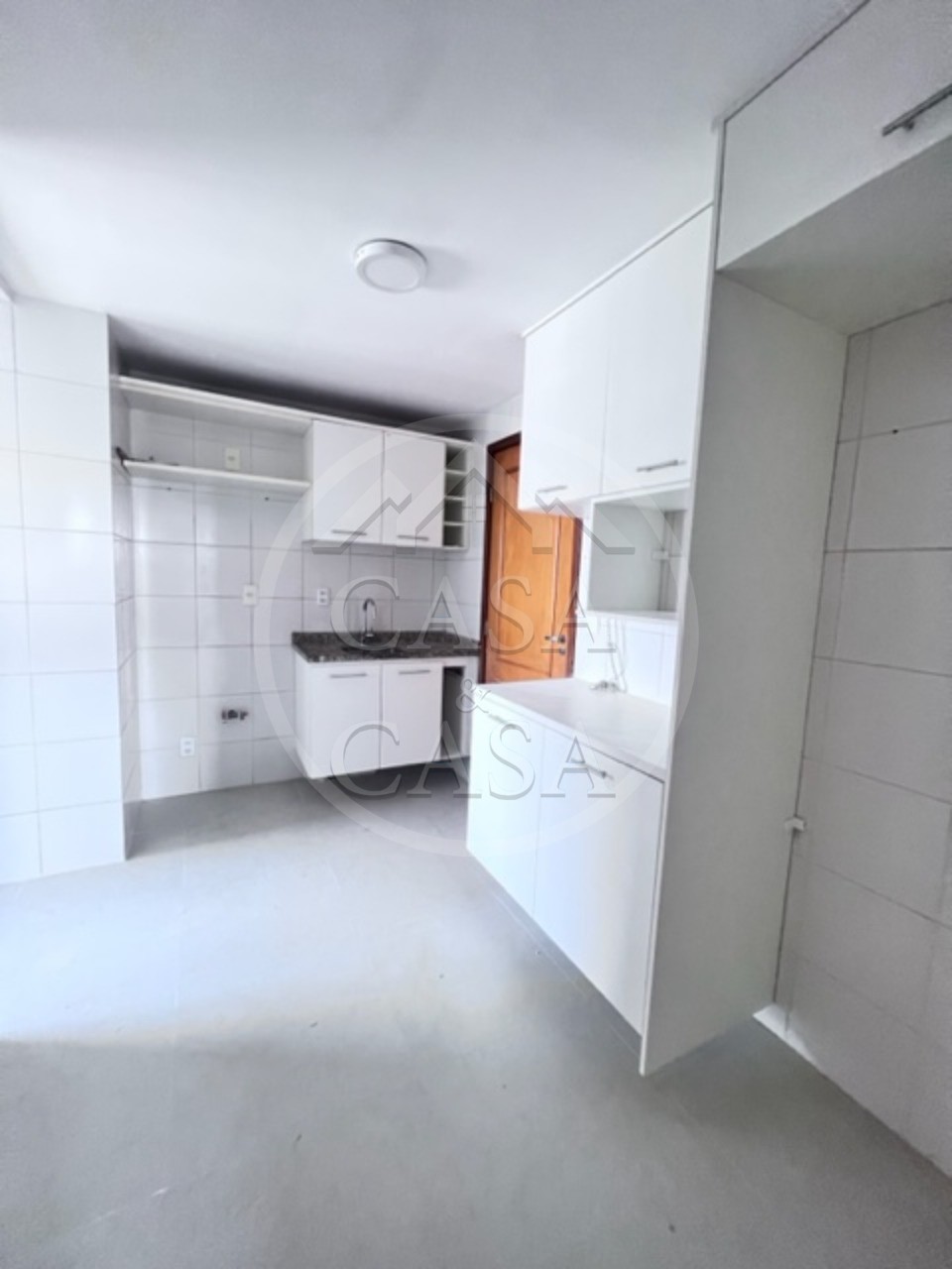 Apartamento para alugar com 3 quartos, 107m² - Foto 11