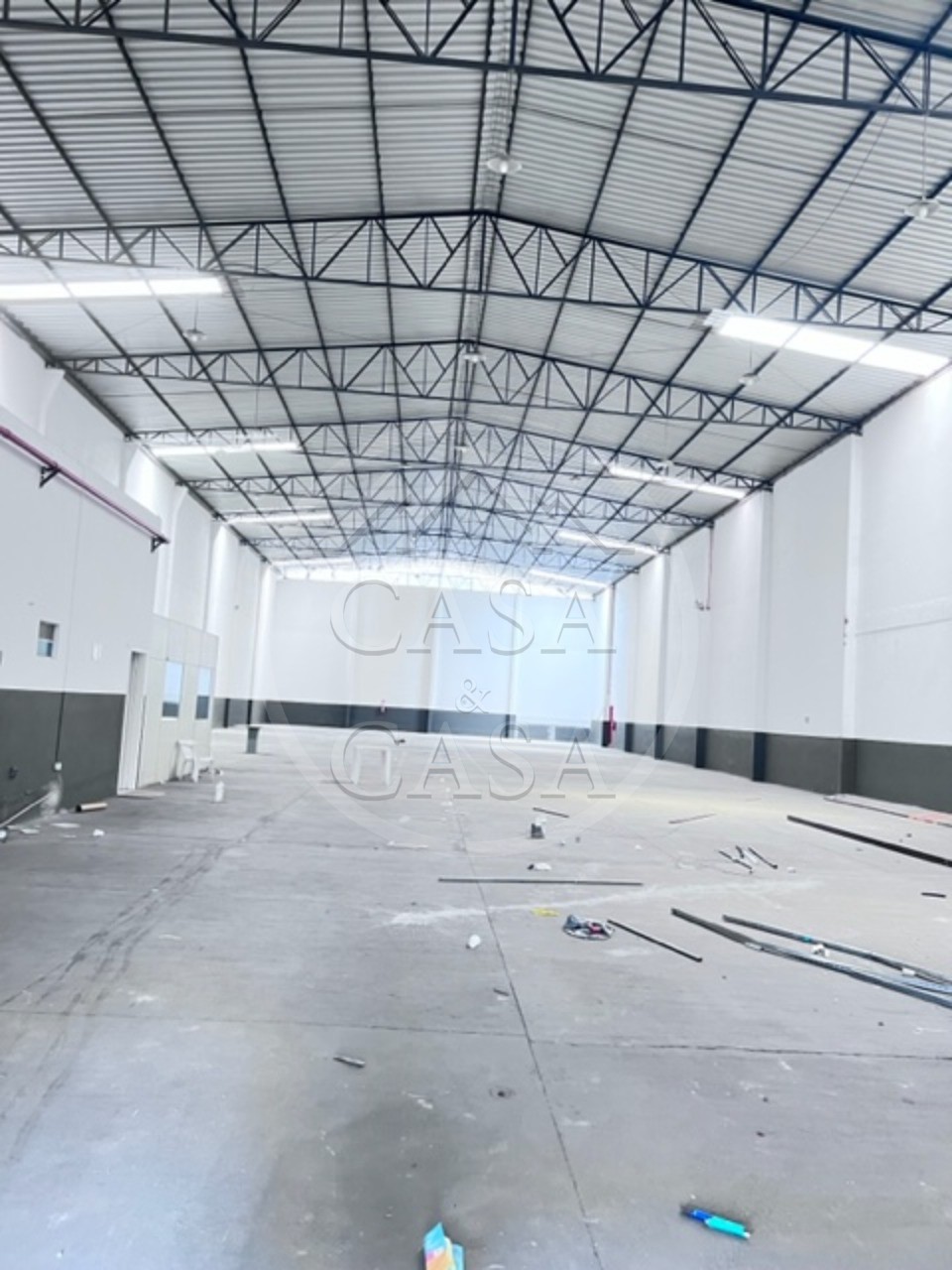 Depósito-Galpão-Armazém para alugar, 1500m² - Foto 3