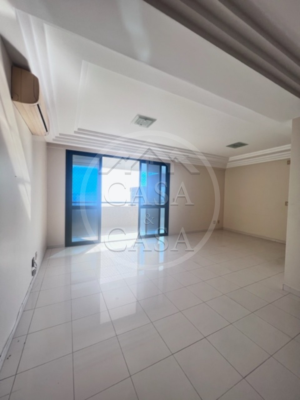 Apartamento à venda com 3 quartos, 204m² - Foto 10