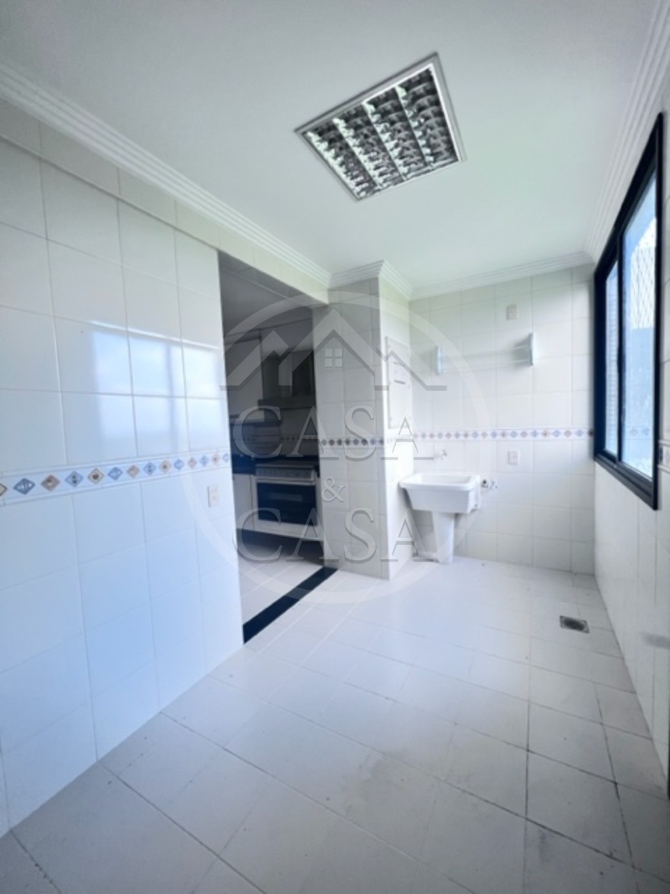 Apartamento à venda com 3 quartos, 204m² - Foto 14