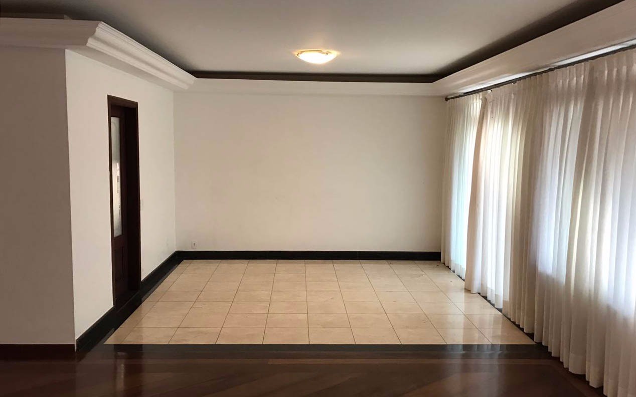 Casa de Condomínio à venda com 4 quartos, 450m² - Foto 3