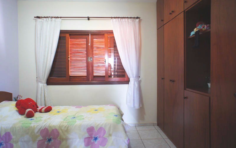 Casa de Condomínio à venda com 3 quartos, 250m² - Foto 11