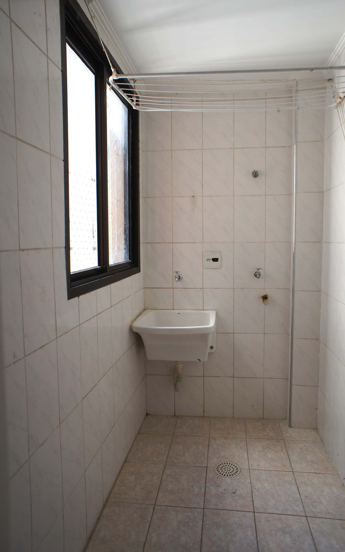 Apartamento à venda com 3 quartos, 75m² - Foto 5