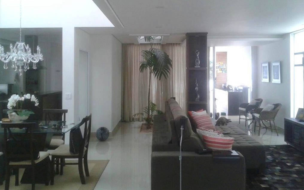 Casa de Condomínio à venda com 4 quartos, 340m² - Foto 2