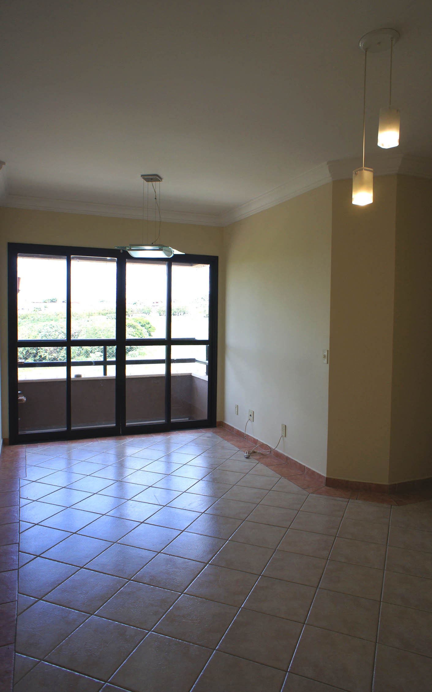 Apartamento à venda com 3 quartos, 77m² - Foto 3