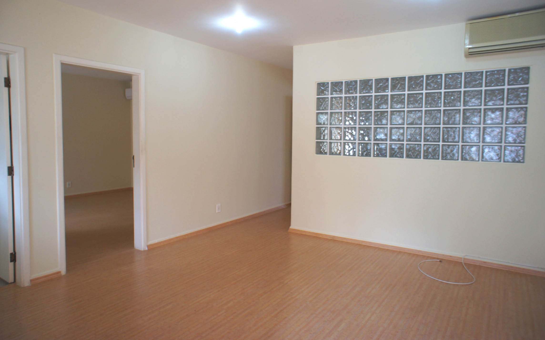 Conjunto Comercial-Sala para alugar, 110m² - Foto 1