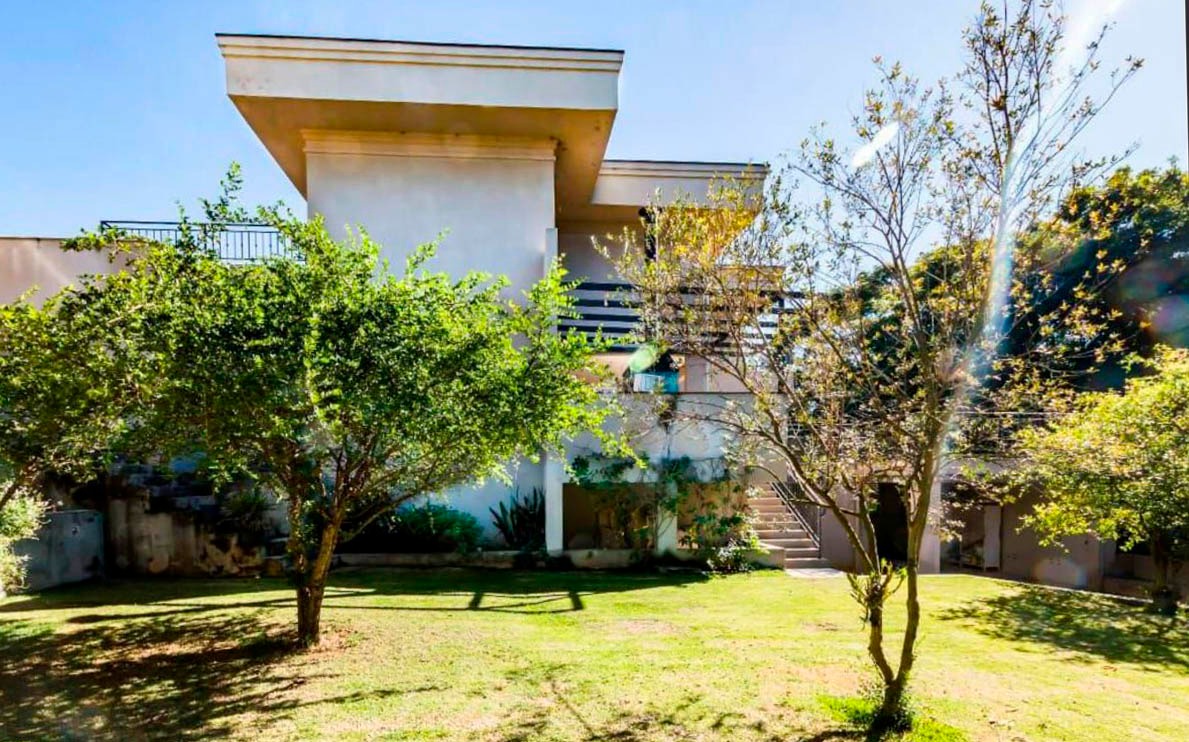 Casa de Condomínio à venda com 4 quartos, 430m² - Foto 1