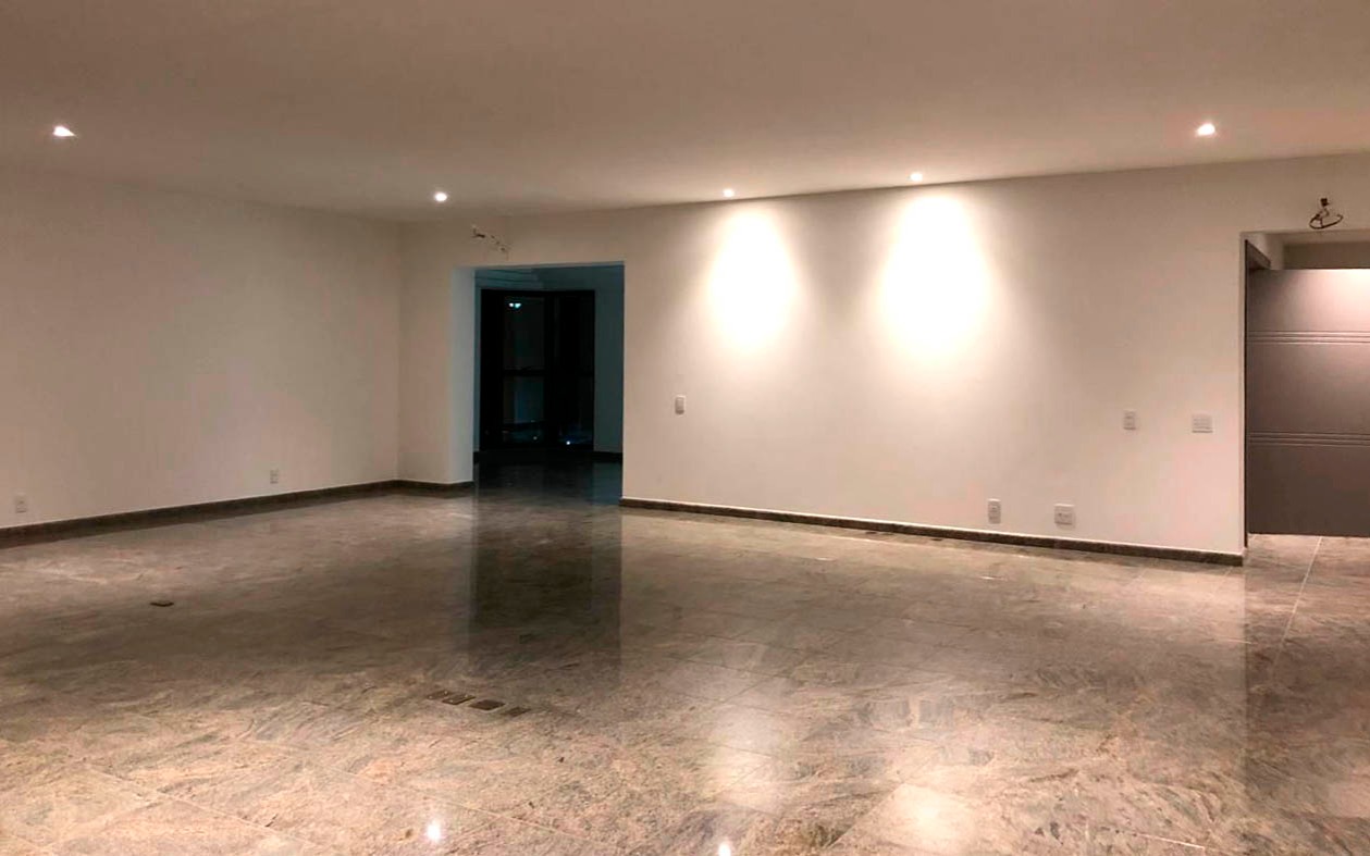 Apartamento à venda com 4 quartos, 568m² - Foto 3