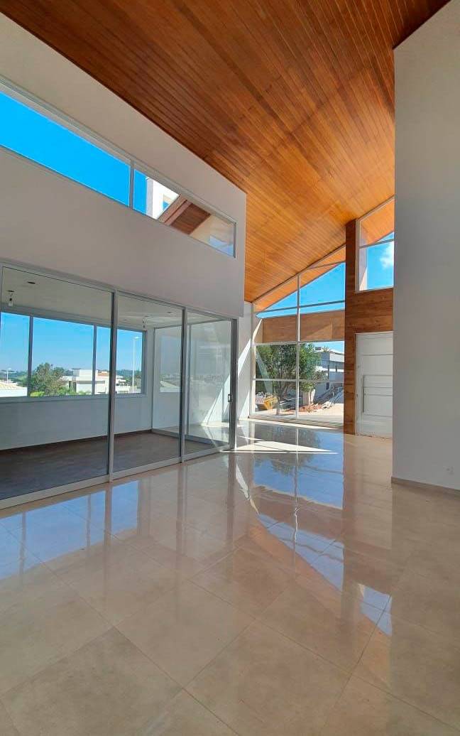 Casa de Condomínio para alugar com 4 quartos, 480m² - Foto 3