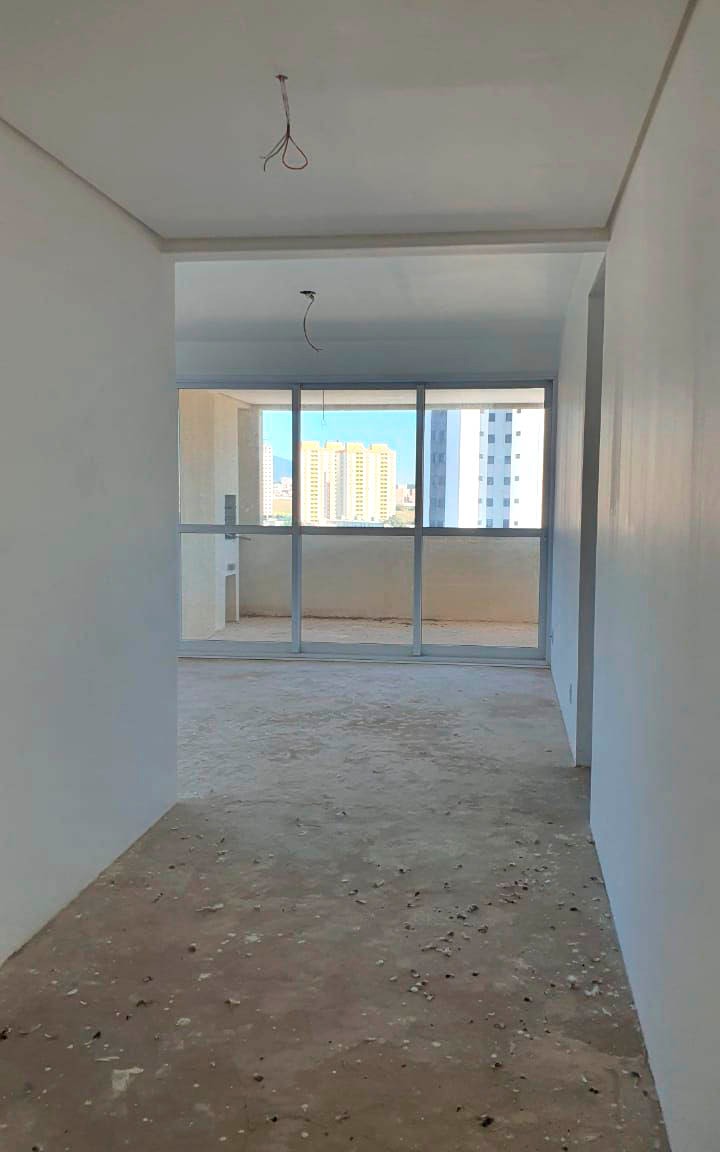 Cobertura à venda com 4 quartos, 240m² - Foto 5