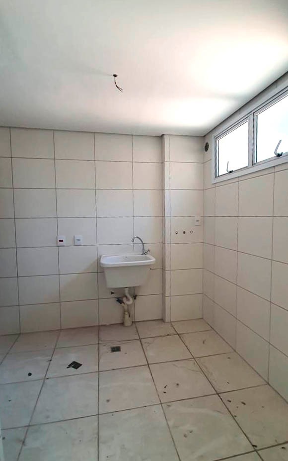 Cobertura à venda com 4 quartos, 240m² - Foto 11