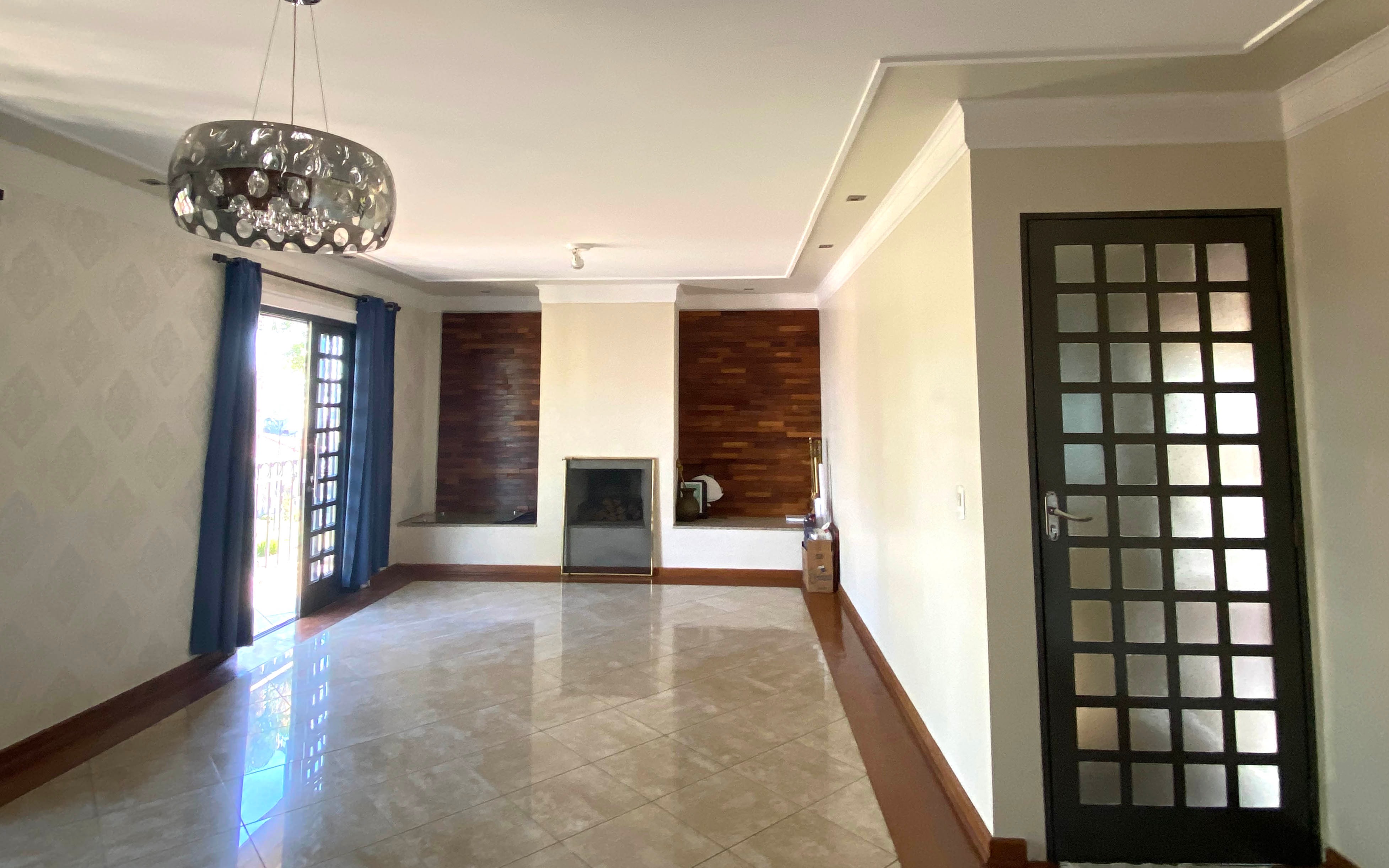 Casa de Condomínio à venda com 4 quartos, 524m² - Foto 2