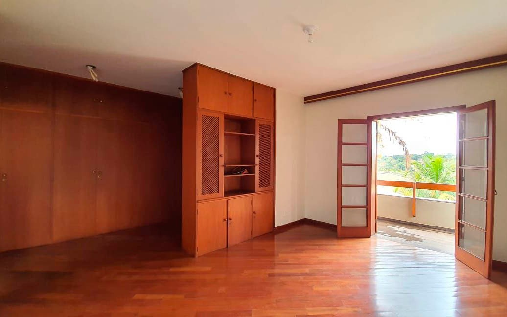 Casa de Condomínio à venda e aluguel com 4 quartos, 600m² - Foto 25